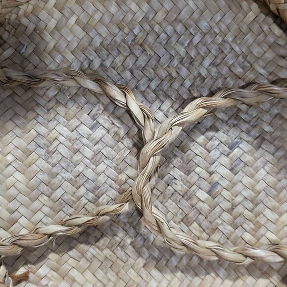 Nested  Woven Seagrass Baskets Rounded Belly Foldable Handles Set of 3 - Picture 10 of 13